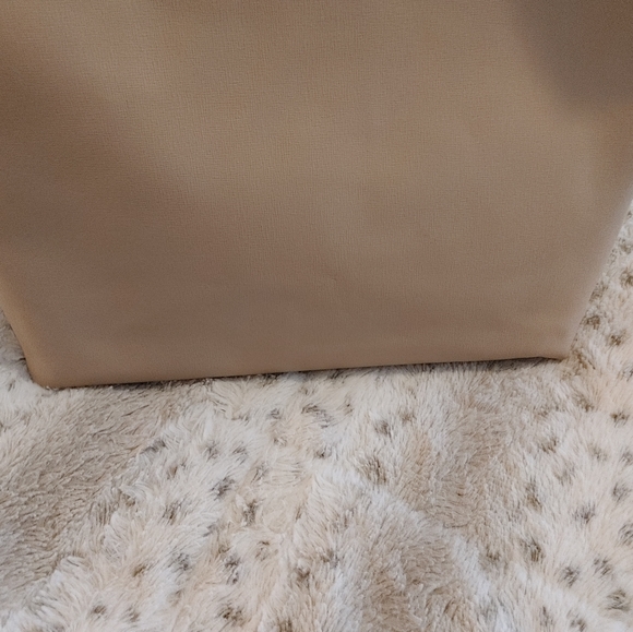 Jacky & Celine Beige Genuine Leather Large Pouch/Case - Picture 2 of 7